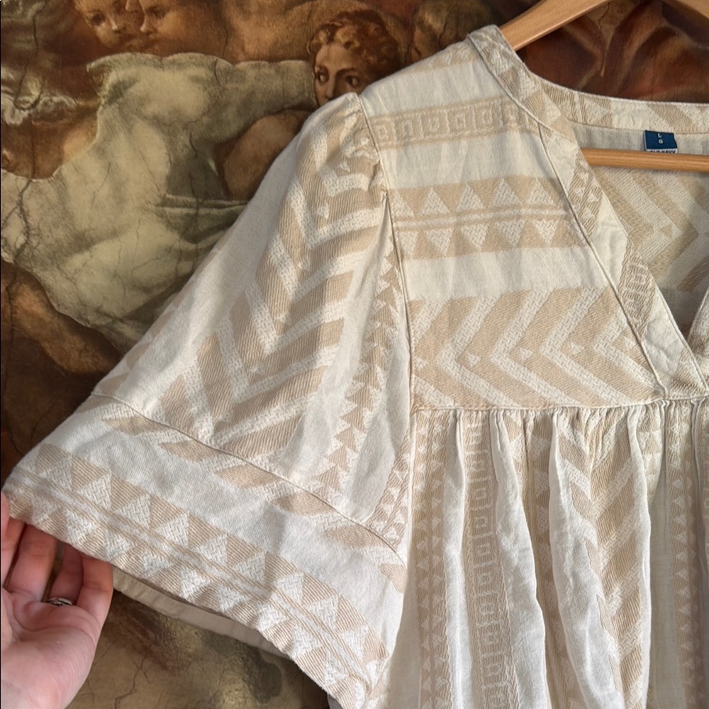 Wide Sleeve Cream Patterned Top - Picture 4 of 6
